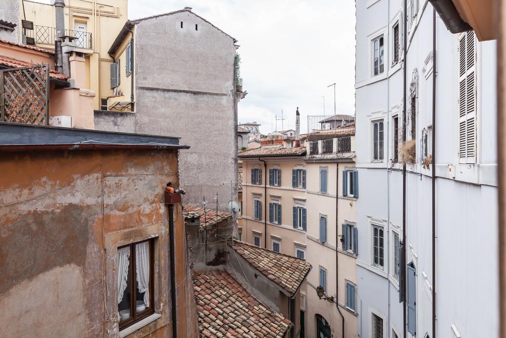 Dimora Al Colosseo Rome Bagian luar foto